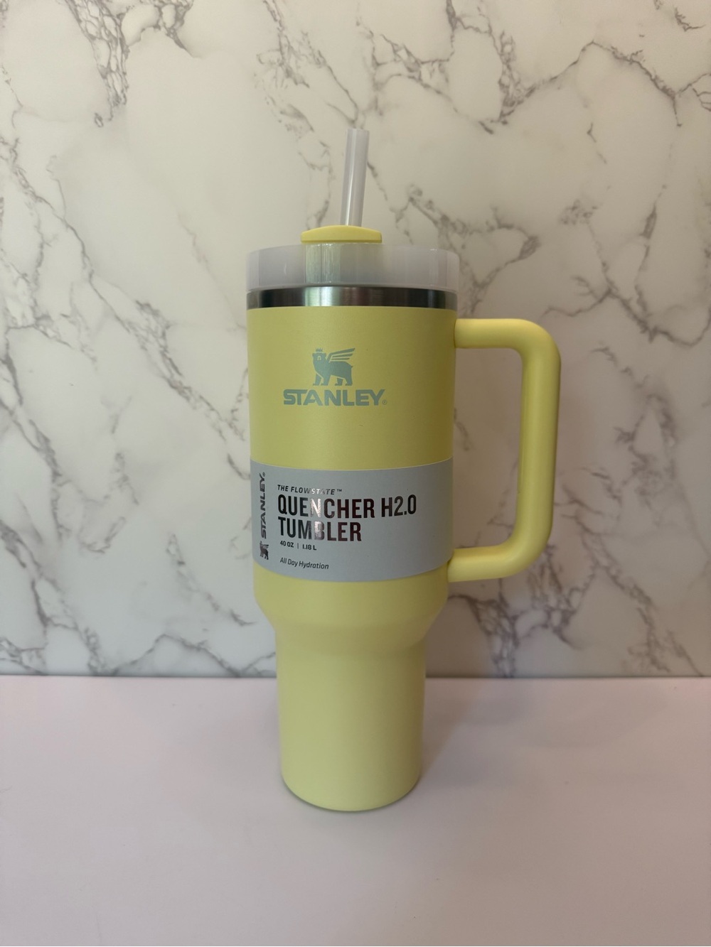 New Stanley Quencher H2.O FlowState Tumbler 40 oz. yellow Pomelo